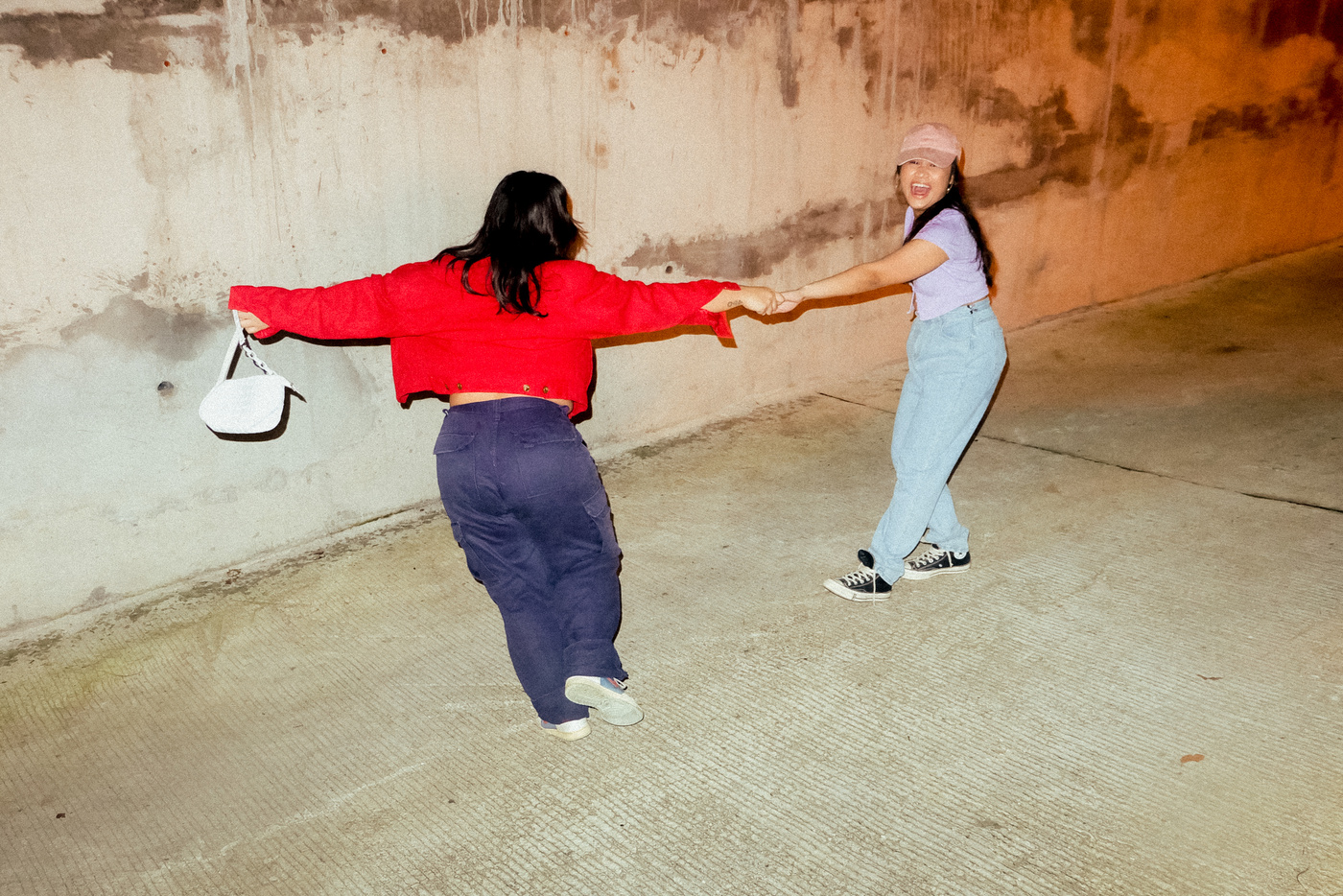 gen-z friends fashion